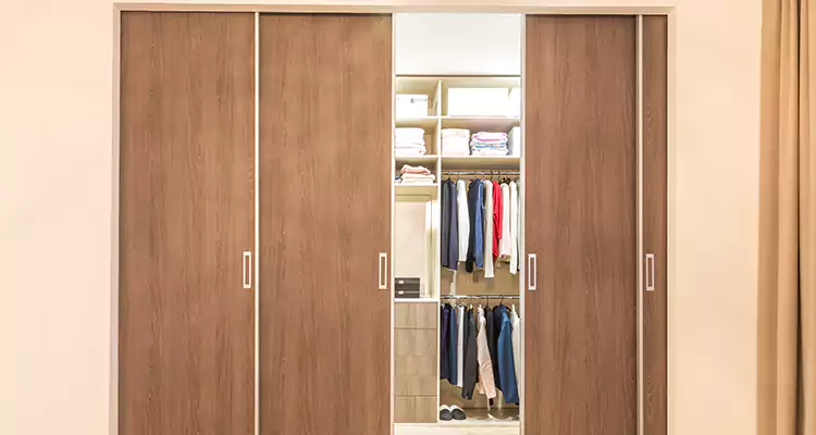 Sliding Closet Wardrobe Repairs in Maitland, FL